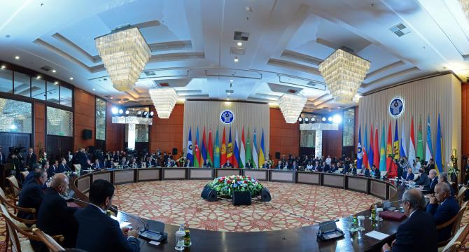 До Нового года Кыргызстан почувствует эффект от вступления в ЕАЭС, - А.Лукашенко &mdash; Tazabek