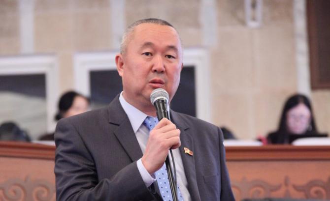 Депутат С.Нышанов попросил правительство возобновить работу жалал-абадского аэропорта &mdash; Tazabek