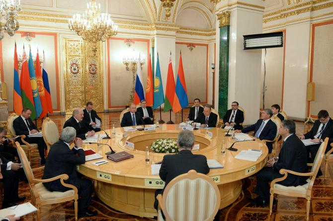 Президент Белоруссии А.Лукашенко: У стран ЕАЭС есть серьезная озабоченность по вводу в действие соглашения о зоне свободной торговли между Украиной и ЕС &mdash; Tazabek