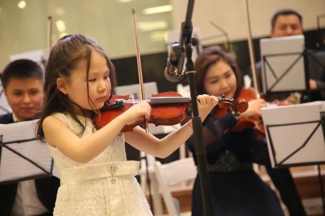 В АУЦА прошел благотворительный вечер &laquo;Подари корову&raquo; &mdash; Tazabek