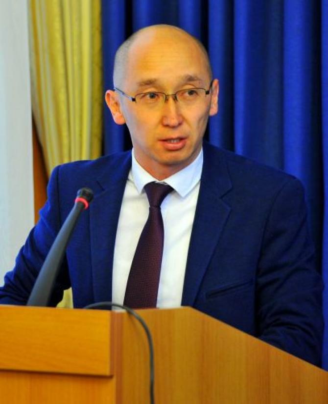 Премьер освободил от должности замминистра культуры и туризма М.Чакиева, подозреваемого в даче взятки сотруднику МВД &mdash; Tazabek