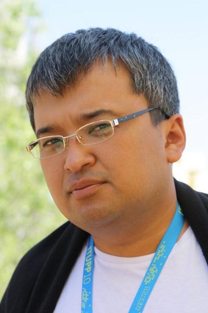 Алмазбек Кадыркулов остался на должности председателя Фонда по управлению госимуществом &mdash; Tazabek