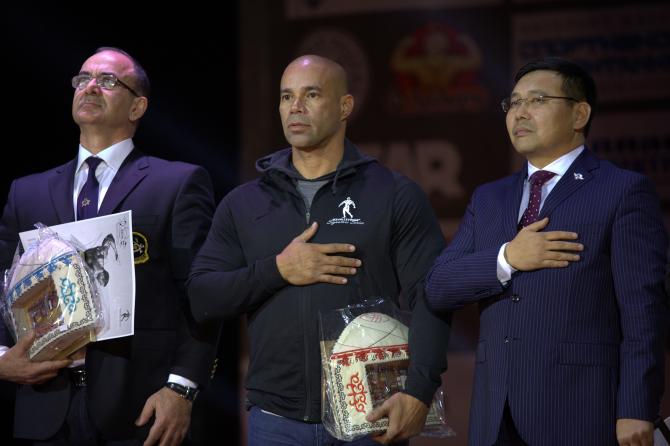 MegaCom: Приезд звезды мирового бодибилдинга стал знаковым! &mdash; Tazabek