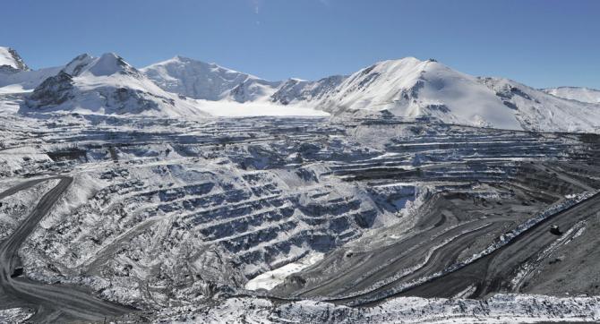 Депутат О.Текебаев: $2 млрд предприятие &laquo;Кумтор&raquo; должно КР из-за разлома ледников, правительство считает это большой суммой &mdash; Tazabek