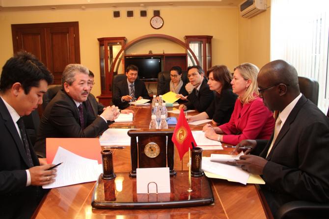 Минфин и Всемирный банк подписали соглашение о предоставлении КР гранта в $38 млн &mdash; Tazabek