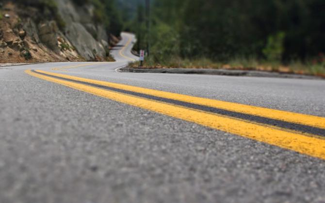 Кто строит дороги в КР &mdash; иностранцы, кандидаты в депутаты и обвиненная в сговоре с приближенными Т.Сариева &laquo;Лонг-Хай&raquo; (фамилии, суммы) &mdash; Tazabek