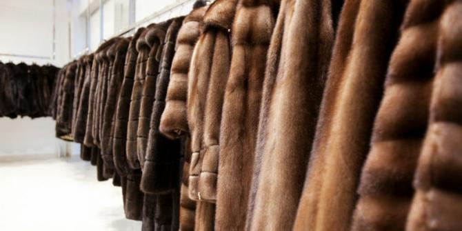 Минэкономики предложило определить порядок введения маркировки контрольными знаками одежды и изделий из меха &mdash; Tazabek