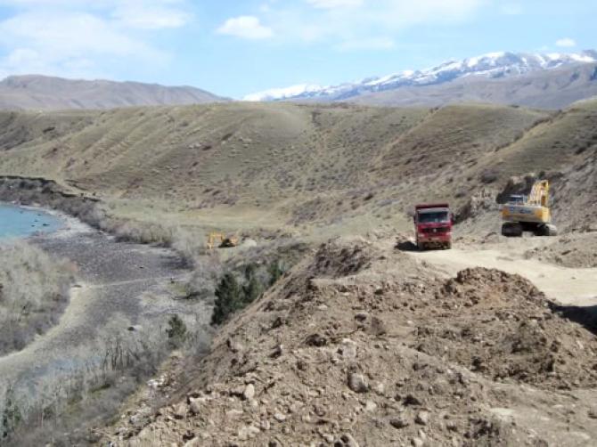 А.Атамбаев отметил важность качественного строительства Верхненарынского каскада ГЭС &mdash; Tazabek