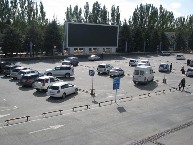 Outdoor-реклама в аэропорту &laquo;Манас&raquo; &mdash; Tazabek