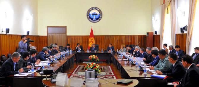 В правительстве обсудили второй этап работы по приведению нормативно-правовых актов КР в соответствие с требованиями ЕАЭС &mdash; Tazabek
