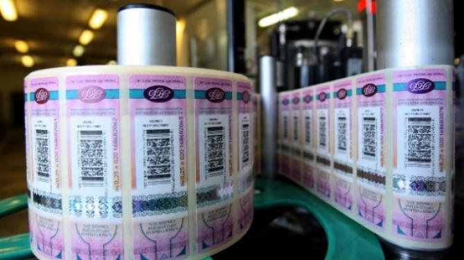 ГНС выявила 6 тыс. бутылок алкоголя компании &laquo;Балыкчы арагы&raquo; с сомнительными акцизными марками &mdash; Tazabek