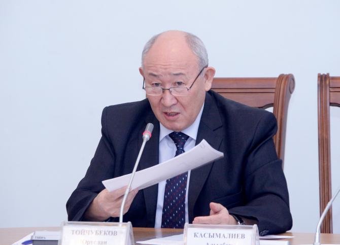 МВД передал в Интерпол документы об объявлении в розыск экс-главы Госфинназора Ю.Тойчубекова &mdash; Tazabek