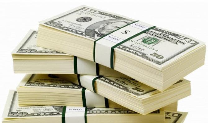 Сильного повышения доллара не будет, так как доллар на 60-70% включил в свою стоимость ожидаемое повышение процентных ставок ФРС США, - эксперт Кадыр уулу У &mdash; Tazabek