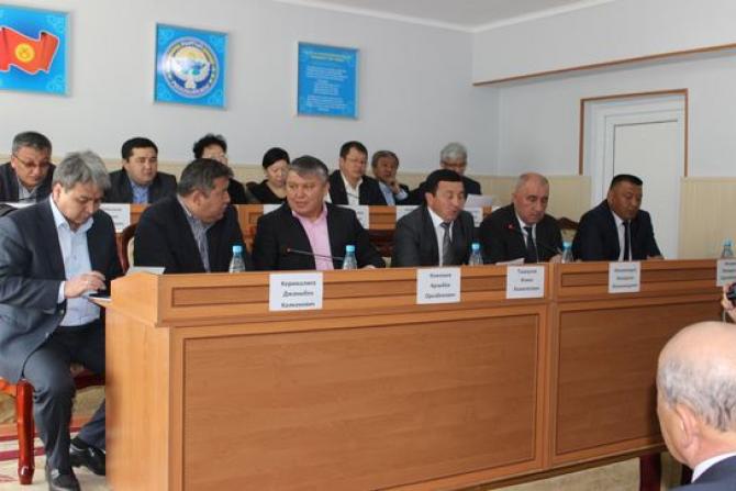 Минэкономики: Главной задачей правительства в 2016 году является удержание положительных темпов роста и выйти на прогнозируемый уровень ВВП &mdash; Tazabek