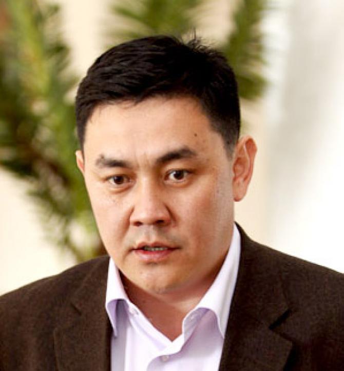 Премьер объявил замечание главе Госфиннадзора С.Муканбетову  &mdash; Tazabek