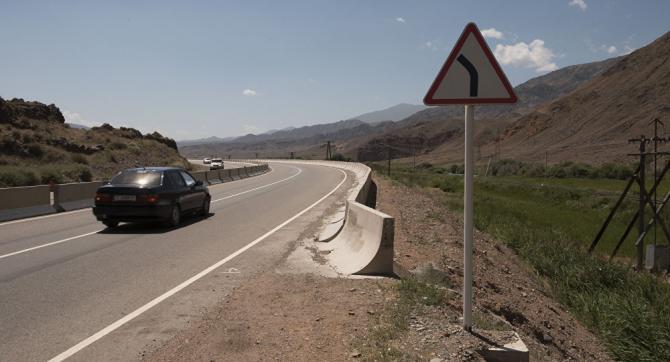 Через 2-3 года завершится строительство Иссык-Кульской кольцевой дороги, - премьер &mdash; Tazabek