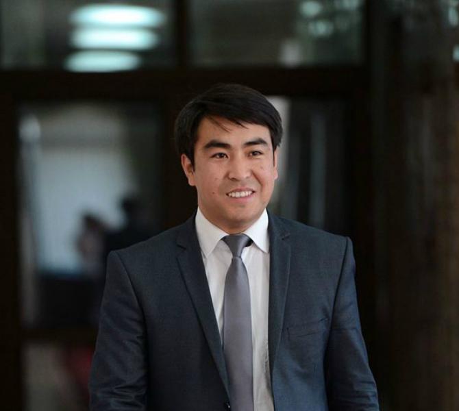 Депутат Ж.Акаев: С месторождения Бель-Алма &laquo;КамАЗами&raquo; вывозят уголь &mdash; Tazabek