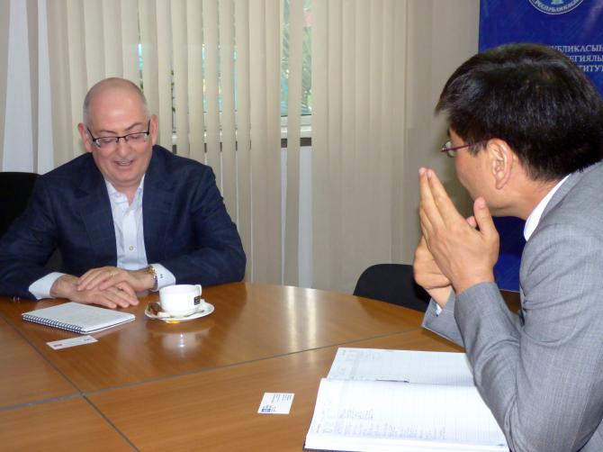 НИСИ и команда Всемирного банка обсудили уровень развития рынка страхования &mdash; Tazabek