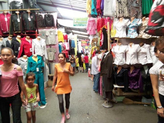 Торговцы рынка &laquo;Дордой&raquo; боятся закупать товары из-за неопределенности с границами, - предприниматель &mdash; Tazabek