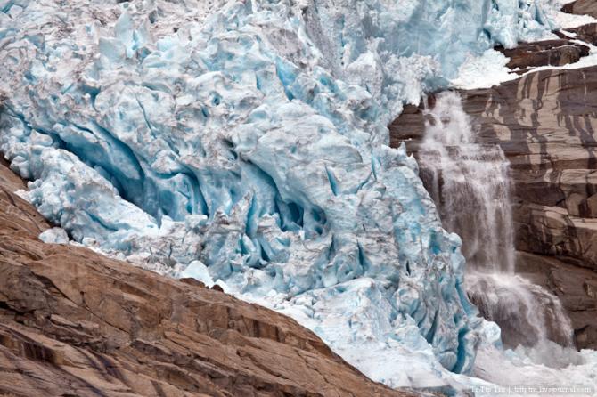 ЖК одобрил во 2-м чтении передачу права установлению тарифа за использование воды правительству &mdash; Tazabek