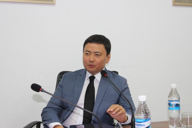 Член коллегии ЕЭК Д.Ибраев: У Кыргызстана высокие шансы стать конкурентоспособным в рамках ЕАЭС &mdash; Tazabek