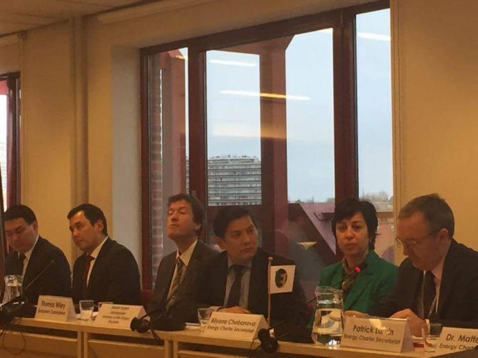 В Брюсселе прошел международный бизнес-семинар по инвестклимату Кыргызстана &mdash; Tazabek