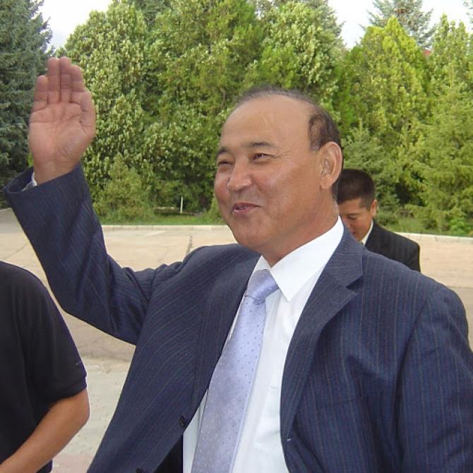 Экс-премьер-министр КР вошел в состав комитета ЖК по транспорту и архитектуре &mdash; Tazabek