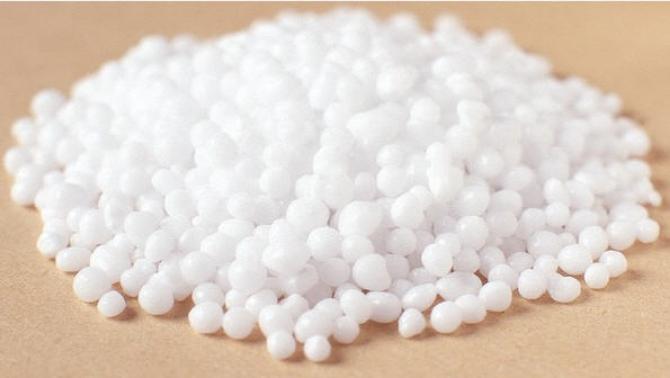 Кыргызстан получил более 9 тыс. тонн минеральных удобрений из Узбекистана &mdash; Tazabek