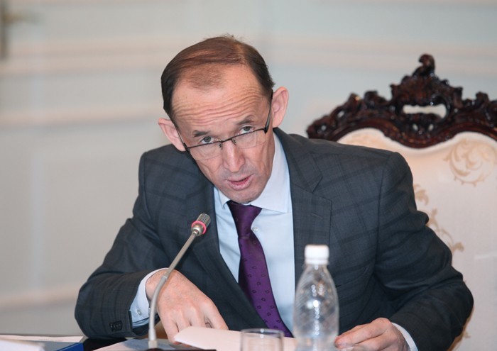 депутат Абдывахап Нурбаев (СДПК)