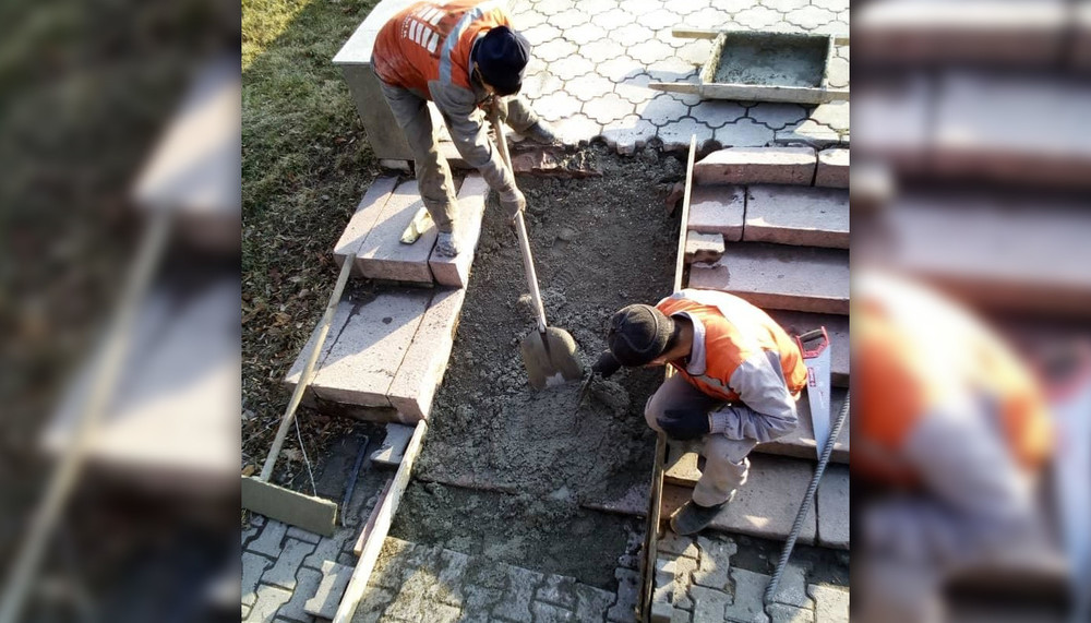 Строительство пандусов на тротуарах Бишкека