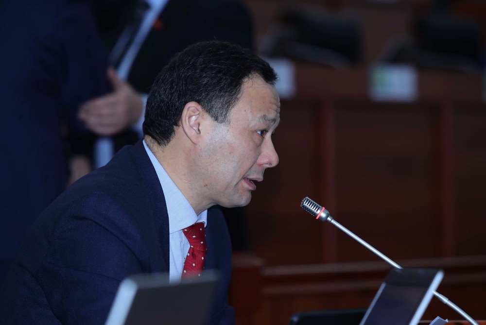 Руслан Казакбаев