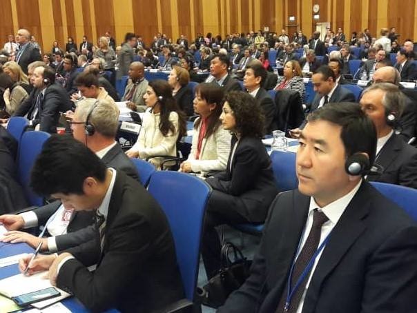 Сүйүн Өмүрзаков Вена шаарында