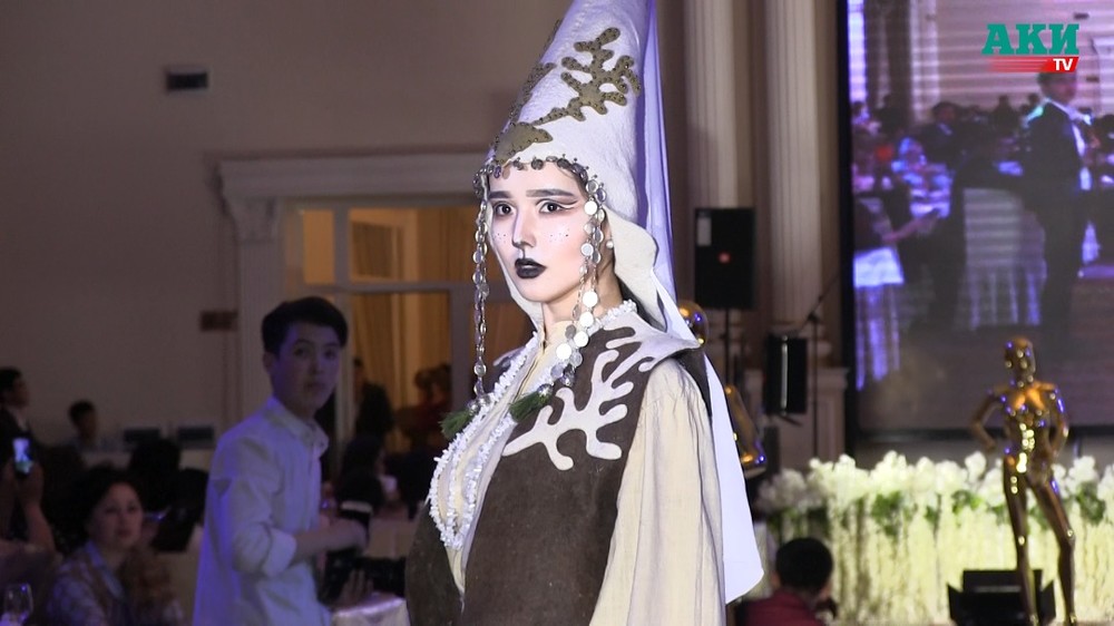 «Жаз-жай— 2019» мода көргөзмөсү