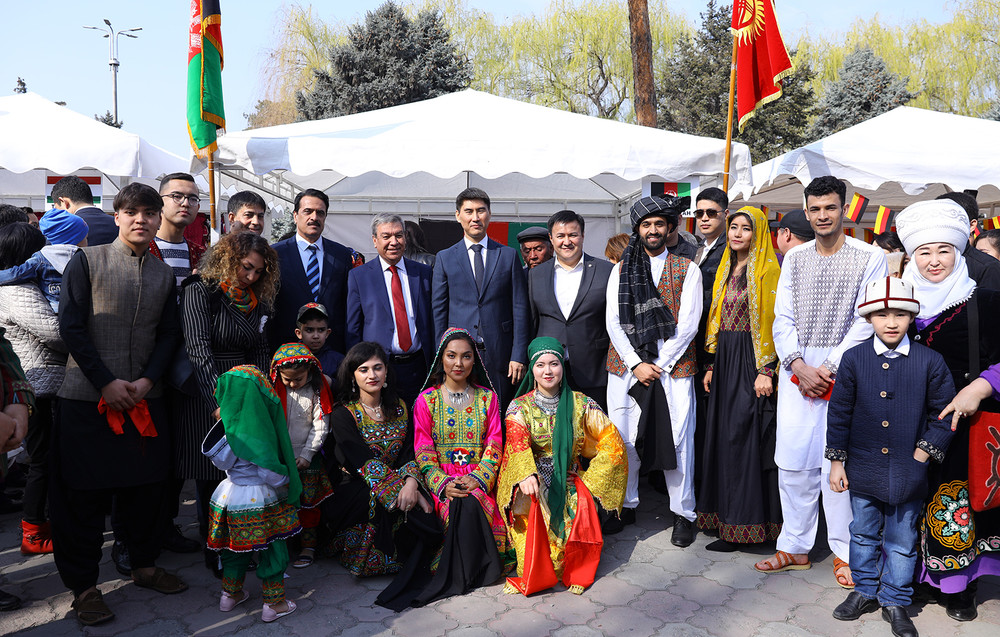 Кайрымдуулук дипломатиялык жарманке