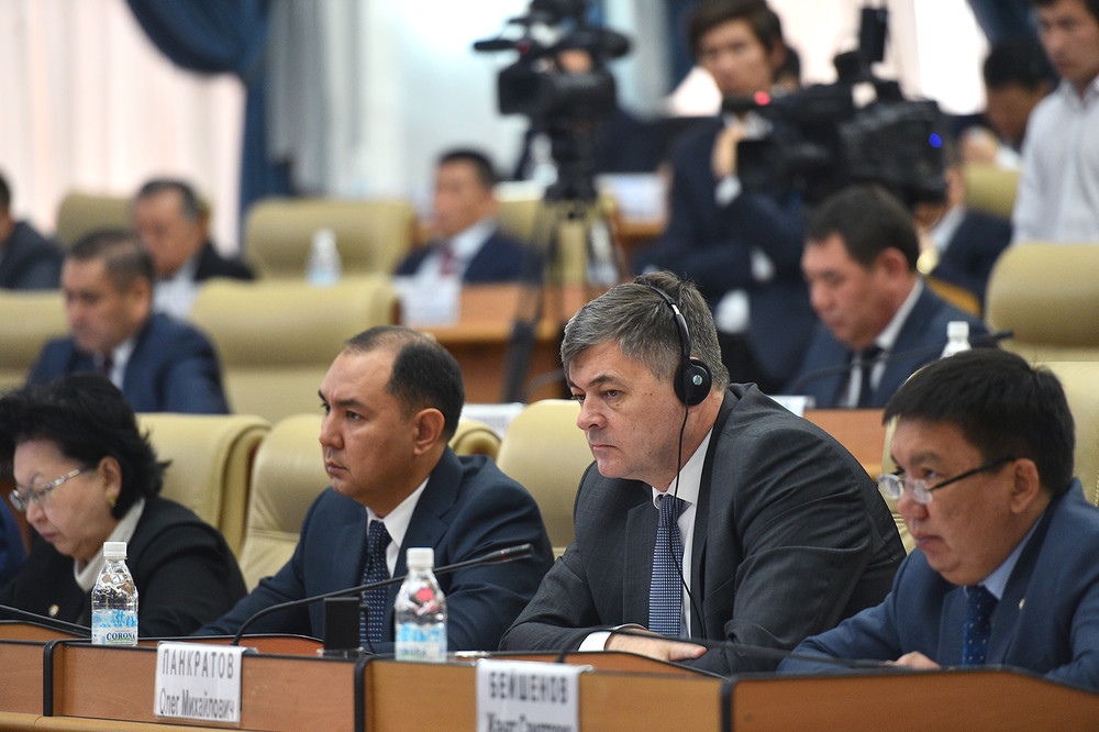 Олег Панкратов