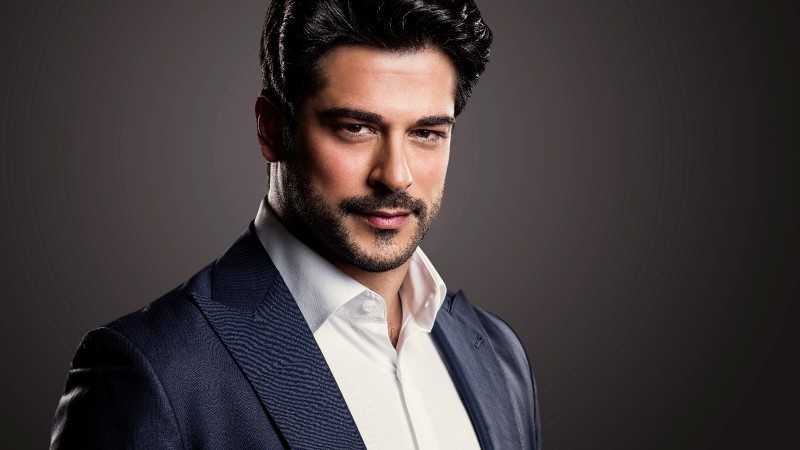 Бурак Өзчивит