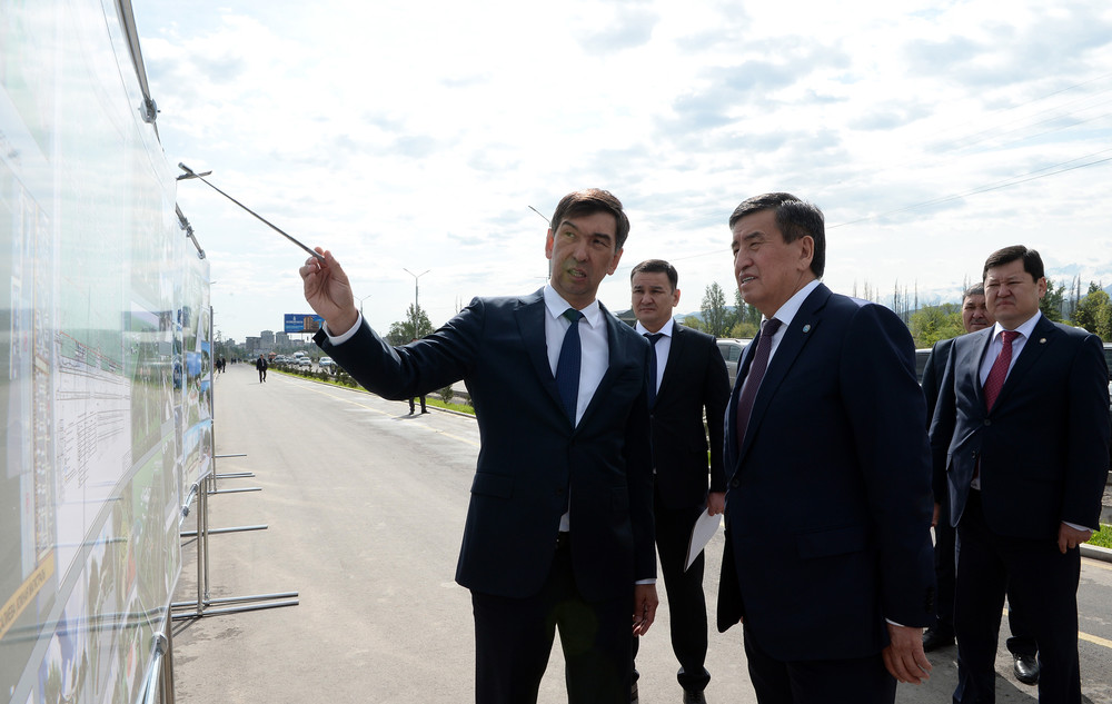 Сооронбай Жээнбеков жана Азиз Суракматов