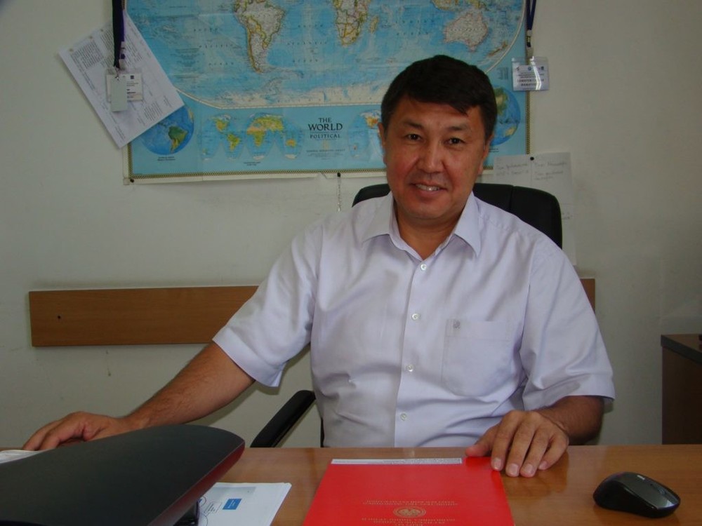 Султан Ахматов