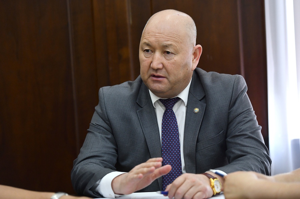 Жениш Разаков