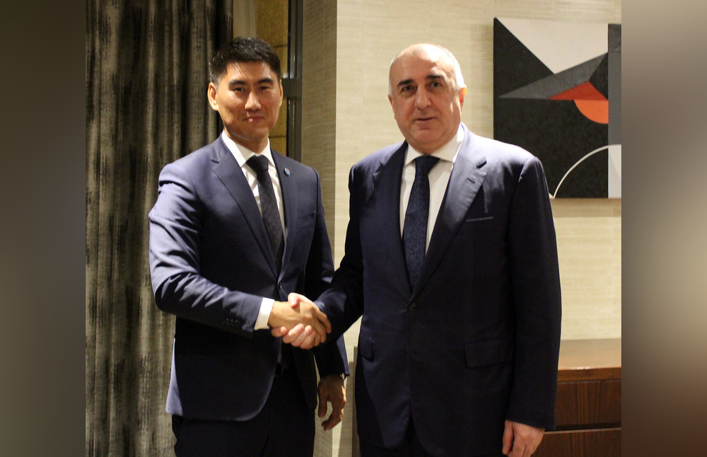 Чыңгыз Айдарбеков жана Эльмар Мамедъяров