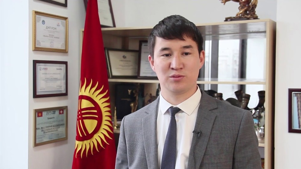 Фархад Пакыров