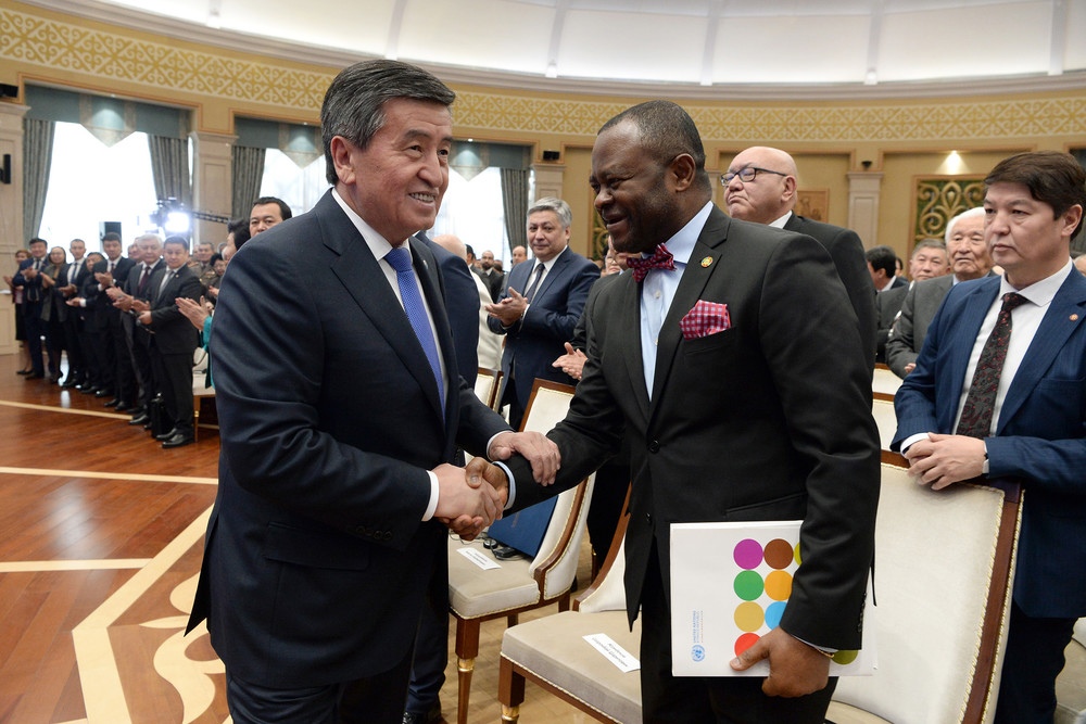 Сооронбай Жээнбеков, постоянный координатор системы ООН Озонниа Ожиело