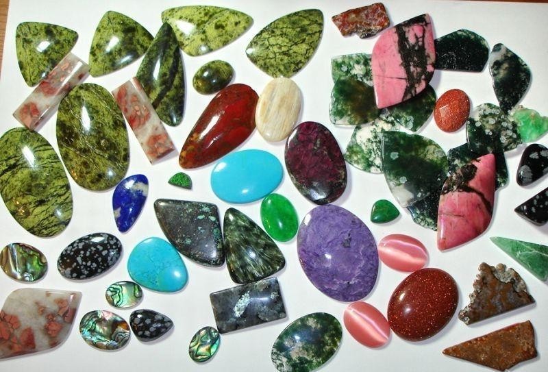 Ювелирно-поделочные камни