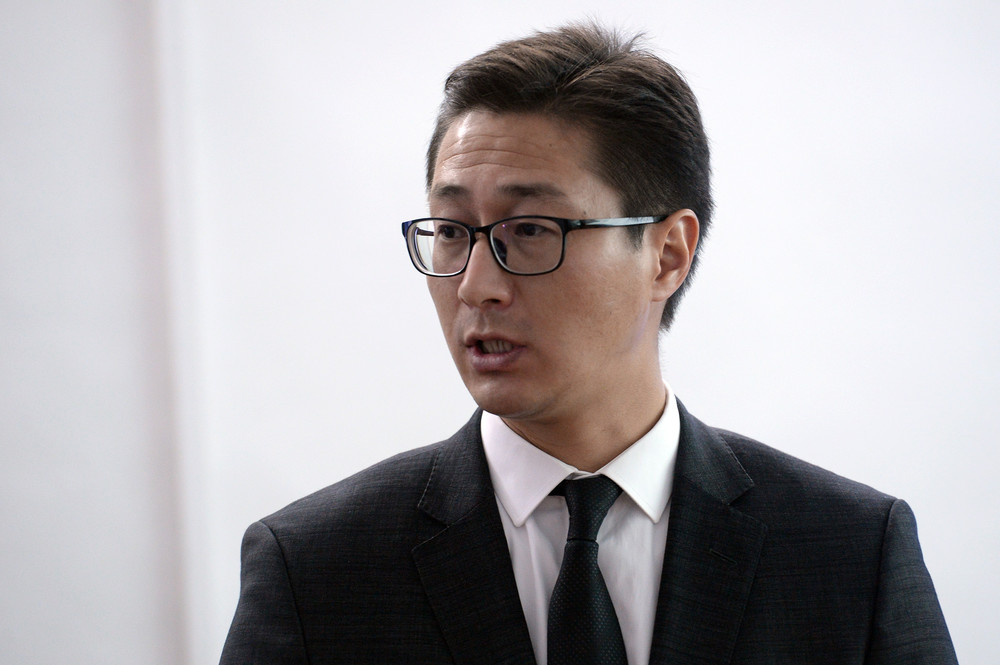 Председатель Госкомитета информационных технологий и связи — советник президента Дастан Догоев