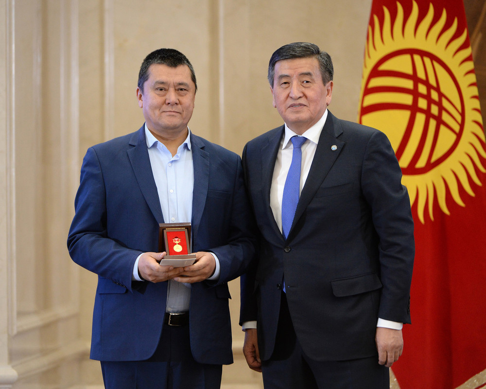 Сооронбай Жээнбеков менен Нурланбек Нышанов