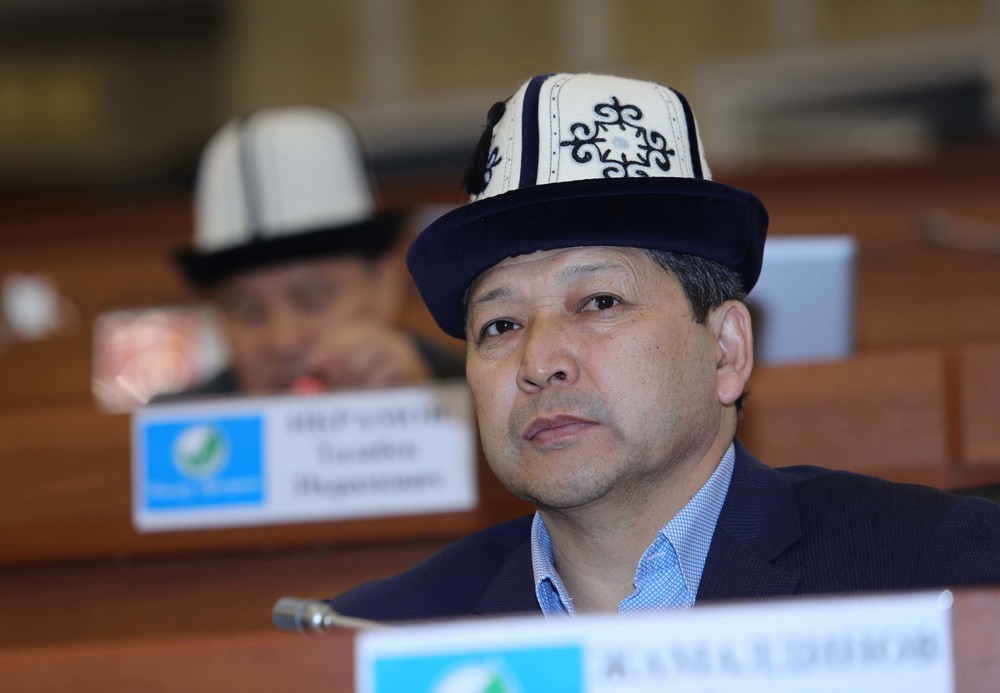 Депутат Зиядин Жамалдинов