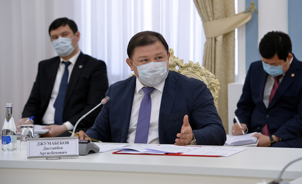 Спикер Дастанбек Джумабеков