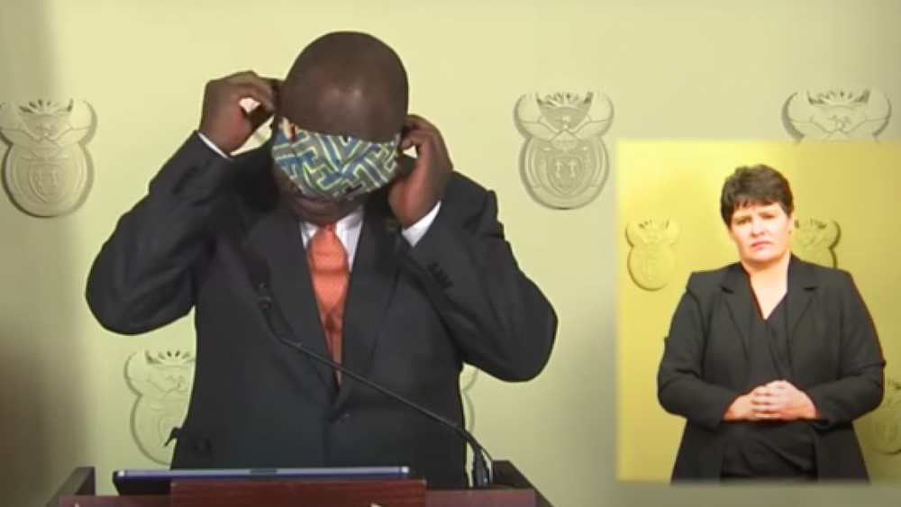 кадр из видео