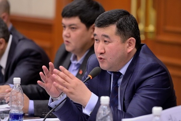 Темирбек Ажикулов