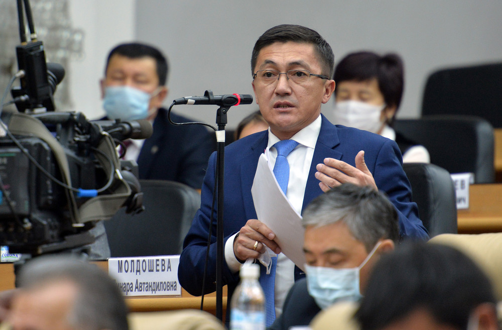 Председатель Соцфонда Медер Ирсалиев